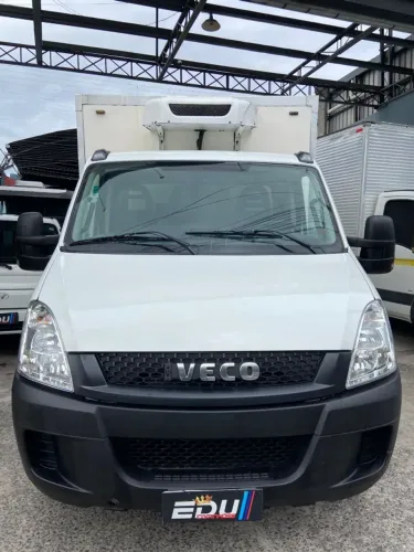 Iveco Daily Chassi 35s14 3.0 16V Diesel Mec. (e5) 2015