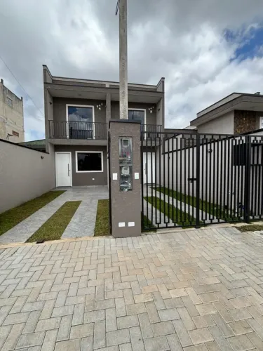 Sobrado novo em Construção com 2 Quartos à Venda no Umbará 80m²