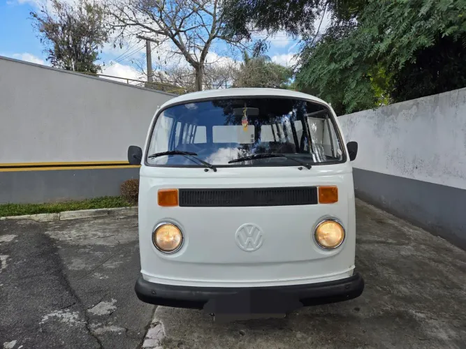 Volkswagen Kombi Standard/ Luxo/ Serie Prata 1994