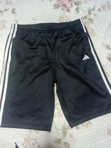 Bermuda adidas 16 anos