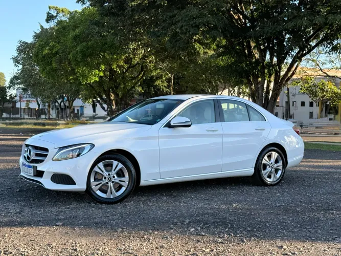 Mercedes-Benz C-180 CGI Avant. 1.6/1.6 Flextb 16V Aut. 2018