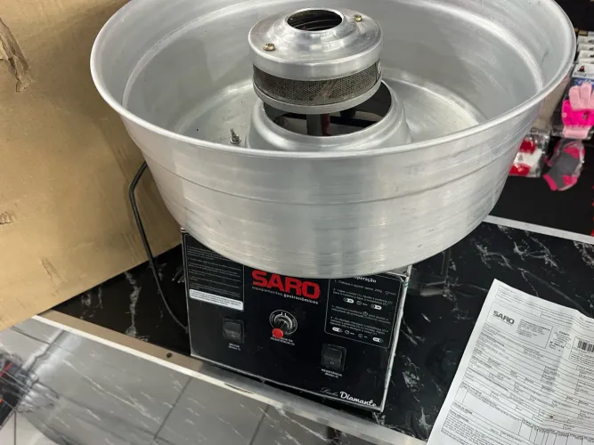 Máquina de algodão doce proficional Saro