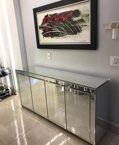 Buffet Espelhado 