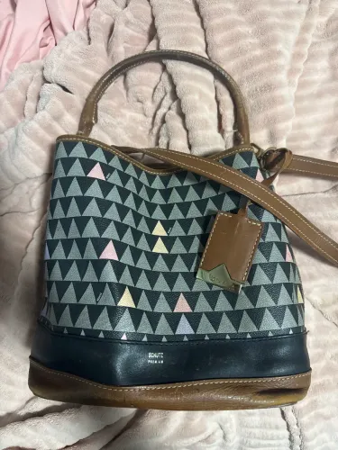 Bolsa Schutz