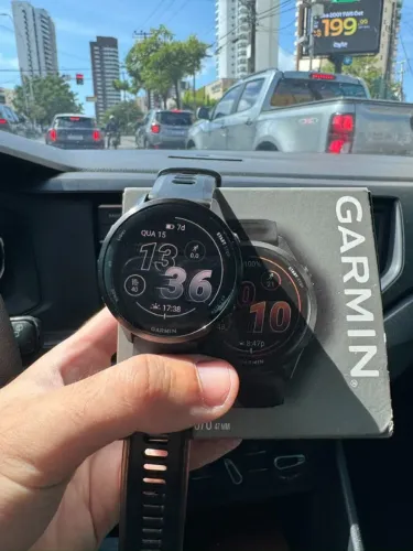 Garmin Forerunner 570 apenas 3 meses