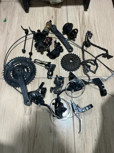 Vendo peças usada de bicicleta