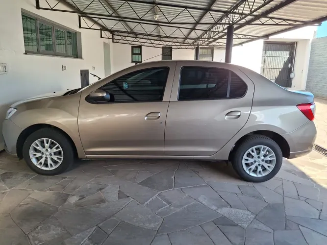 Renault Logan Zen Flex 1.0 12V 4P Mec. 2022