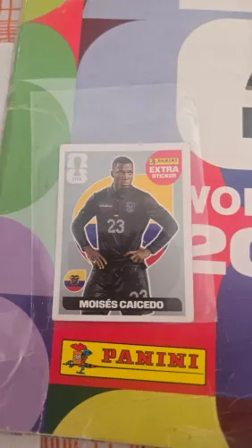 Figurinha prata fo moises caicedo
