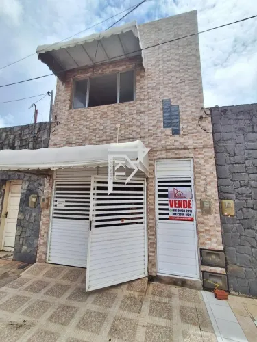 Excelente Localização - Duplex - 5 quartos(3 suites) no Alecrim(Rua Ary Parreiras)