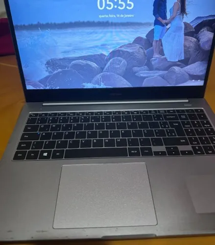VENDE-SE: Notebook Samsung com SSD!