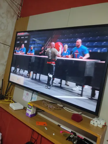 Tv smart Samsung 43 polegadas usada tudo pegando ND de defeito 