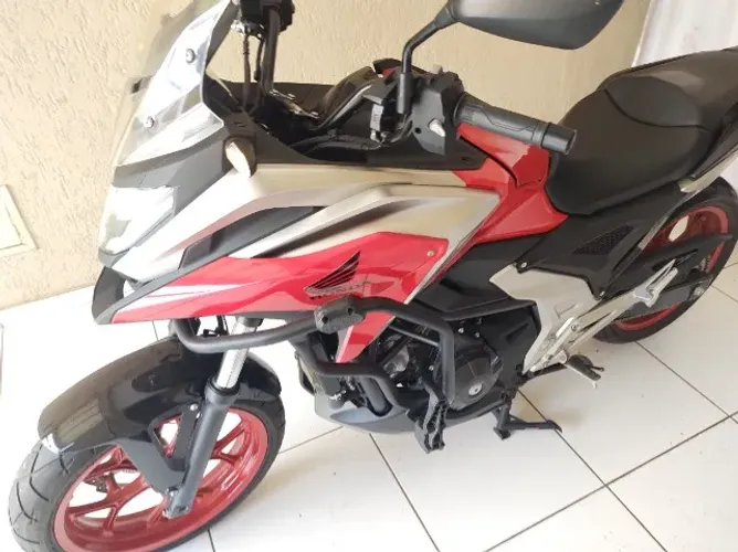 Honda NC 750X 2025 - Impecável / Pronta pra viajar