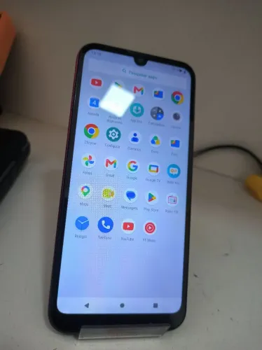 Motorola E6s 64 gb (usado)