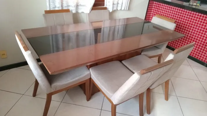 Mesa de jantar 6 cadeiras