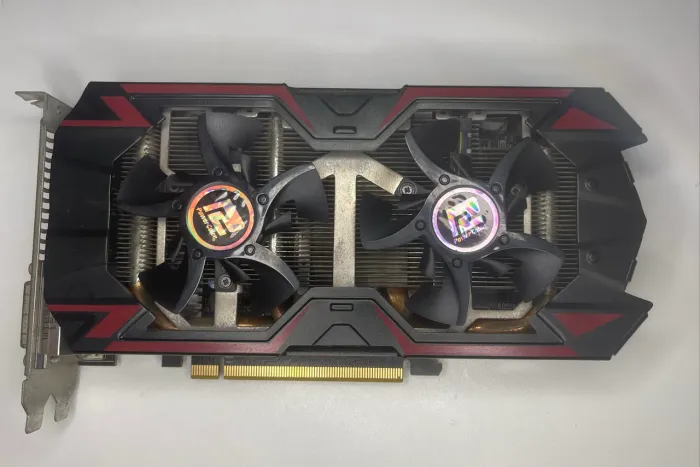 Placa de vídeo R9 380 4GB Powercolor