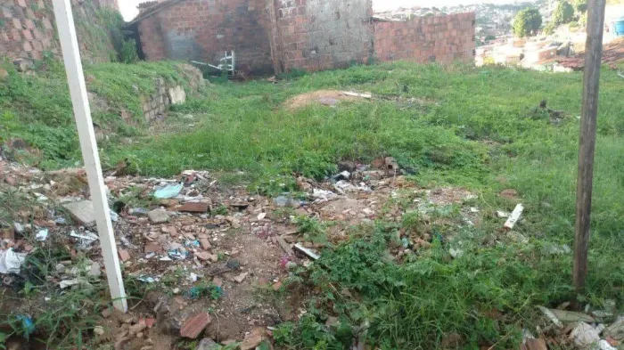 Casa com terreno