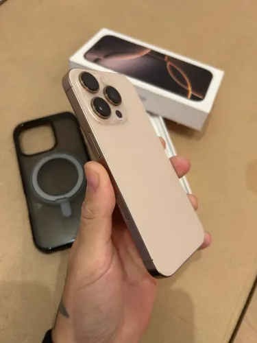 Iphone 16 Pro 256gb Desert Titanium