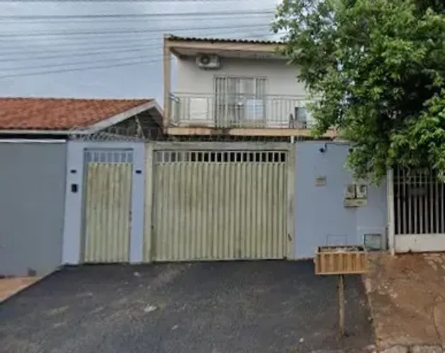 Casa 3 Quartos, Rua Garibaldi Leão, Setor Pauzanes, Rio Verde GO - Imóvel Caixa