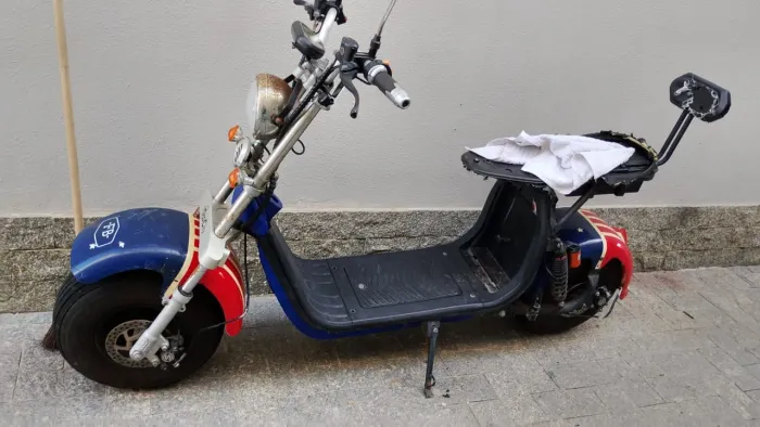 Scooter elétrica 