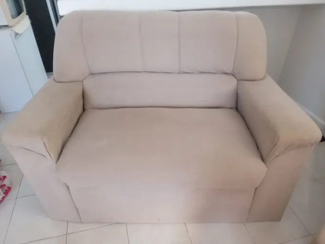 Sofá 2 lugares