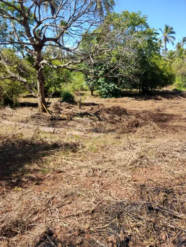Terreno a venda medindo 10x10