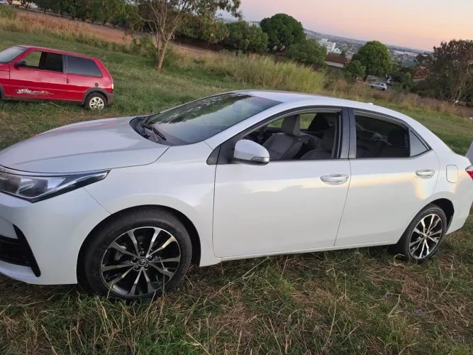 Toyota Corolla XEI 2.0 Flex 16V Aut. 2018
