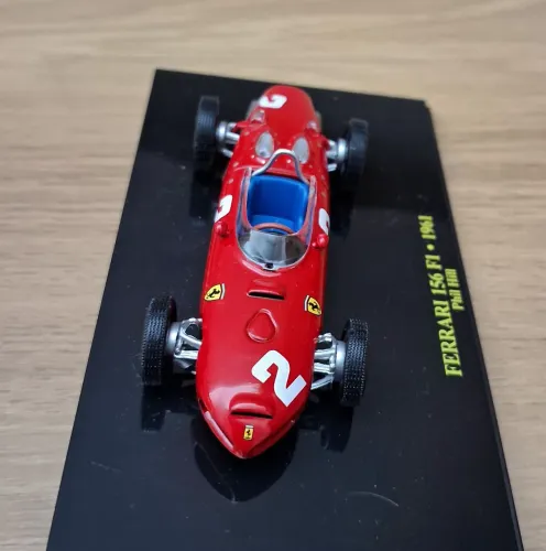 Miniatura Ferrari 156 F1 1961 - Phil Hill 1:43