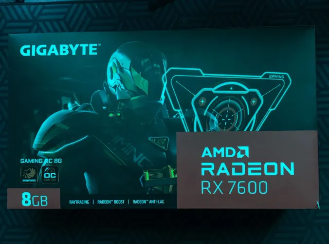 RX 7600 8GB GIGABYTE