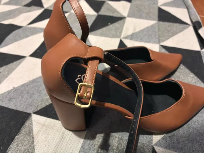 Sapato scarpin feminino número 39