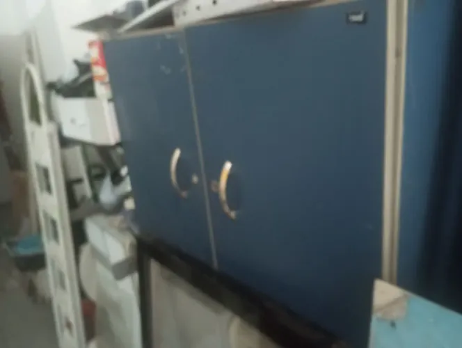 Armário novinho azul bom para guardar mantimentos