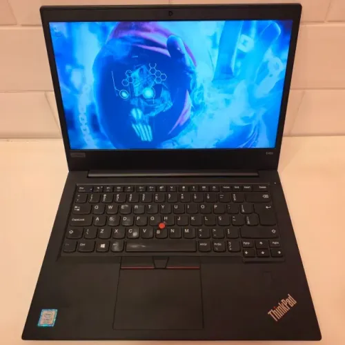 Notebook Lenovo ThinkPad i7 8th - 8Gb Ram - RX 550 - SSD
