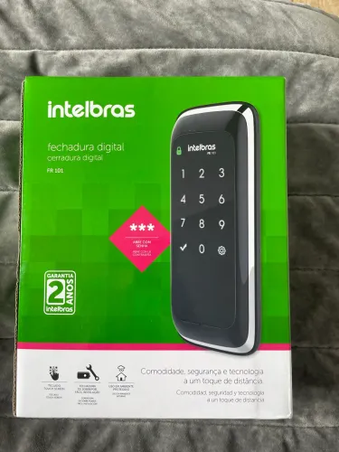 Vendo fechadura eletrônica intelbras 
