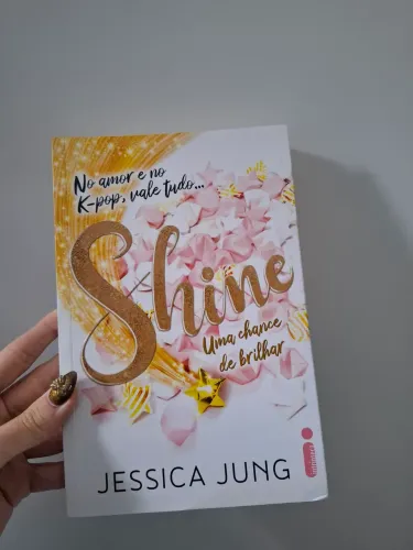Livro em ótimo estado - Shine , Jessica Jung