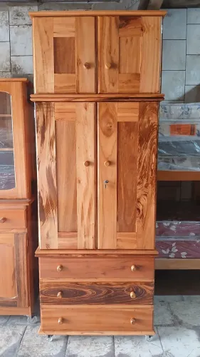 Guarda-Roupa 2 Portas em Angelim Pedra - NOVO