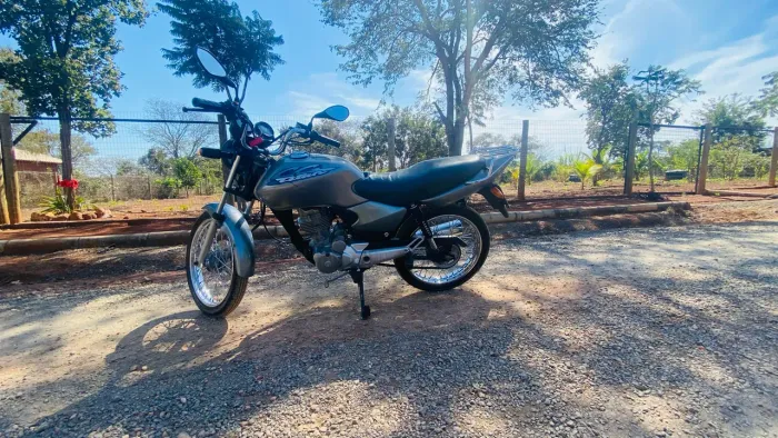 Titan 125