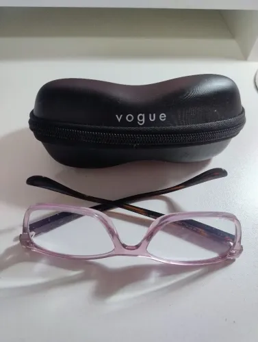 Armação de óculos vogue