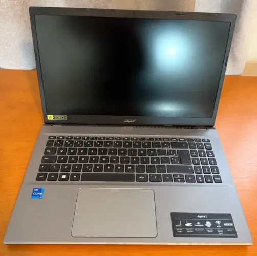 Notebook ACER Aspire A515-57-76MR - Core i7 12650H - 12th Gen - 2.30GHz