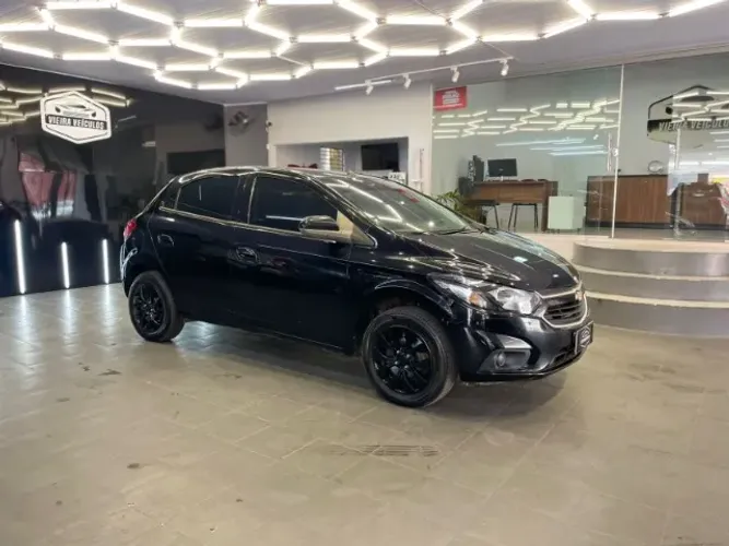 Chevrolet Onix Hatch LT 1.4 8V Flex Mec. 4P 2018