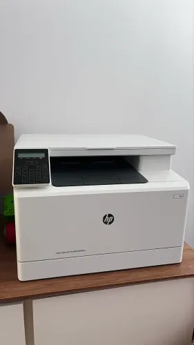 Impressora hp laser jet color pro mfp M180nw