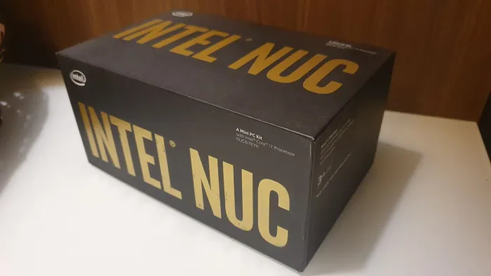 Fonte Skull Canyon NUC6i7KYK (original) Intel Nuc