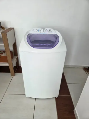 Máquina de Lavar Roupa Electrolux 8 kg Turbo Agitação Lavadora