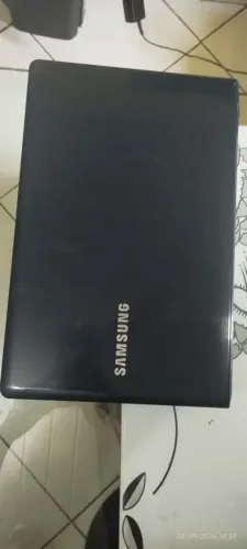 Notebook Samsung Core i3 com Windows 10 e carregador