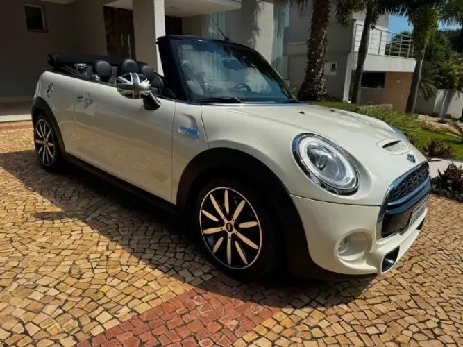 Mini Cooper Cabrio S 2.0 16V Aut. 2016