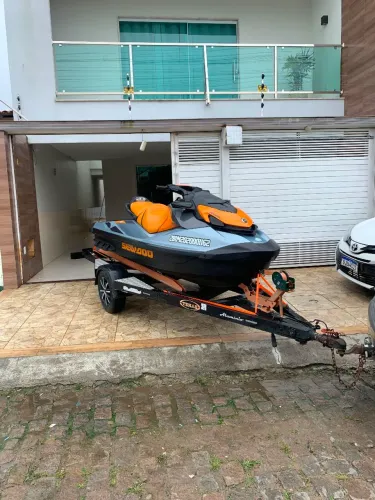 Jet ski GTi 170 2020 semi novo ! 115h