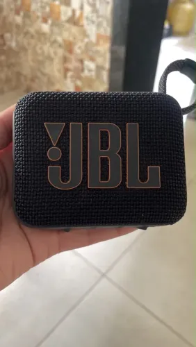 JBL go 4