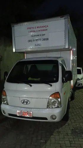 Caminhão frete e mudança