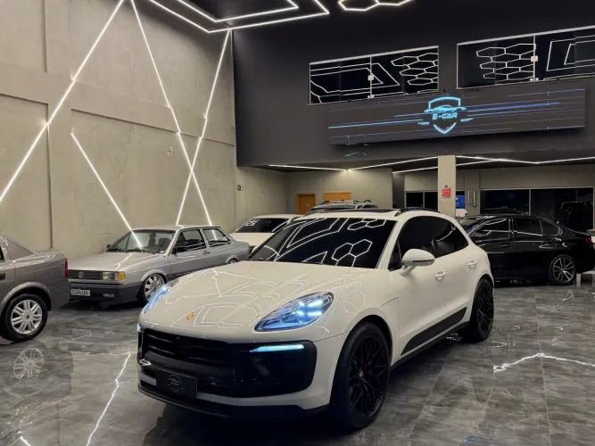 Porsche Macan 2.0 Turbo 237/252cv 2025