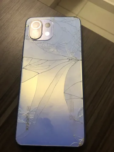 (Para conserto e Peças) Xiaomi 11 Lite 5G NE azul usado