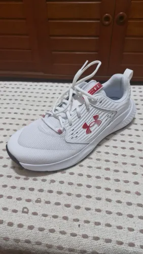 Tenis novo Under Armour tamanho 11 EUA recém chegado de Miami