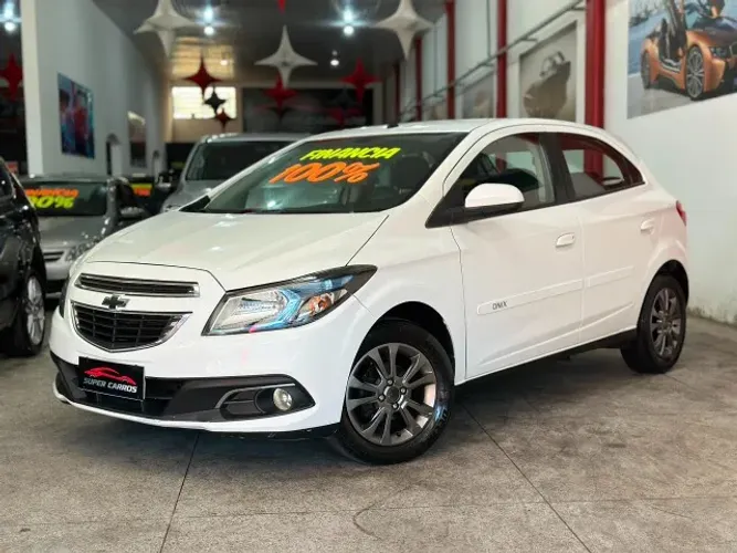Chevrolet Onix Hatch LTZ 1.4 8V Flex Power Aut. 4P 2014